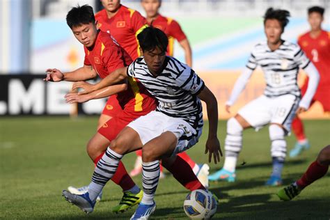 vietnam vs korea soccer